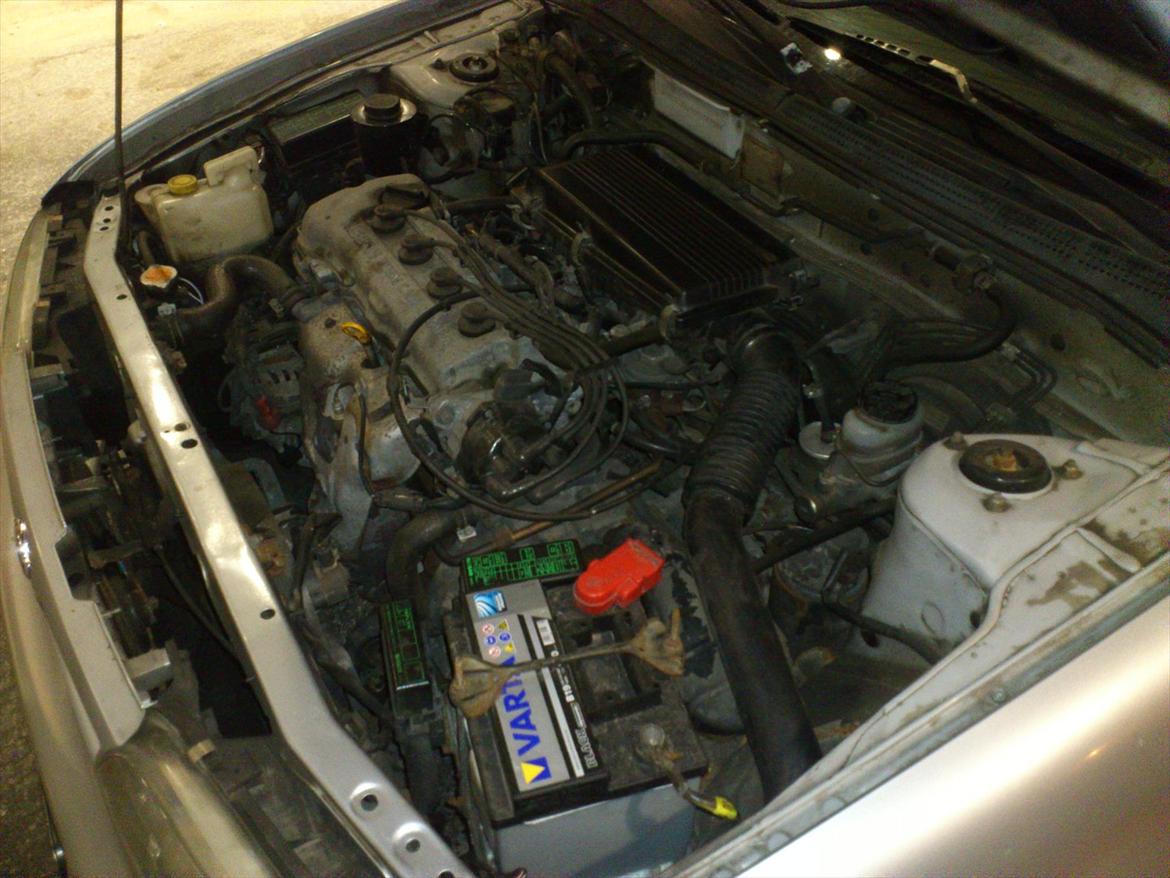 Nissan Almera billede 17