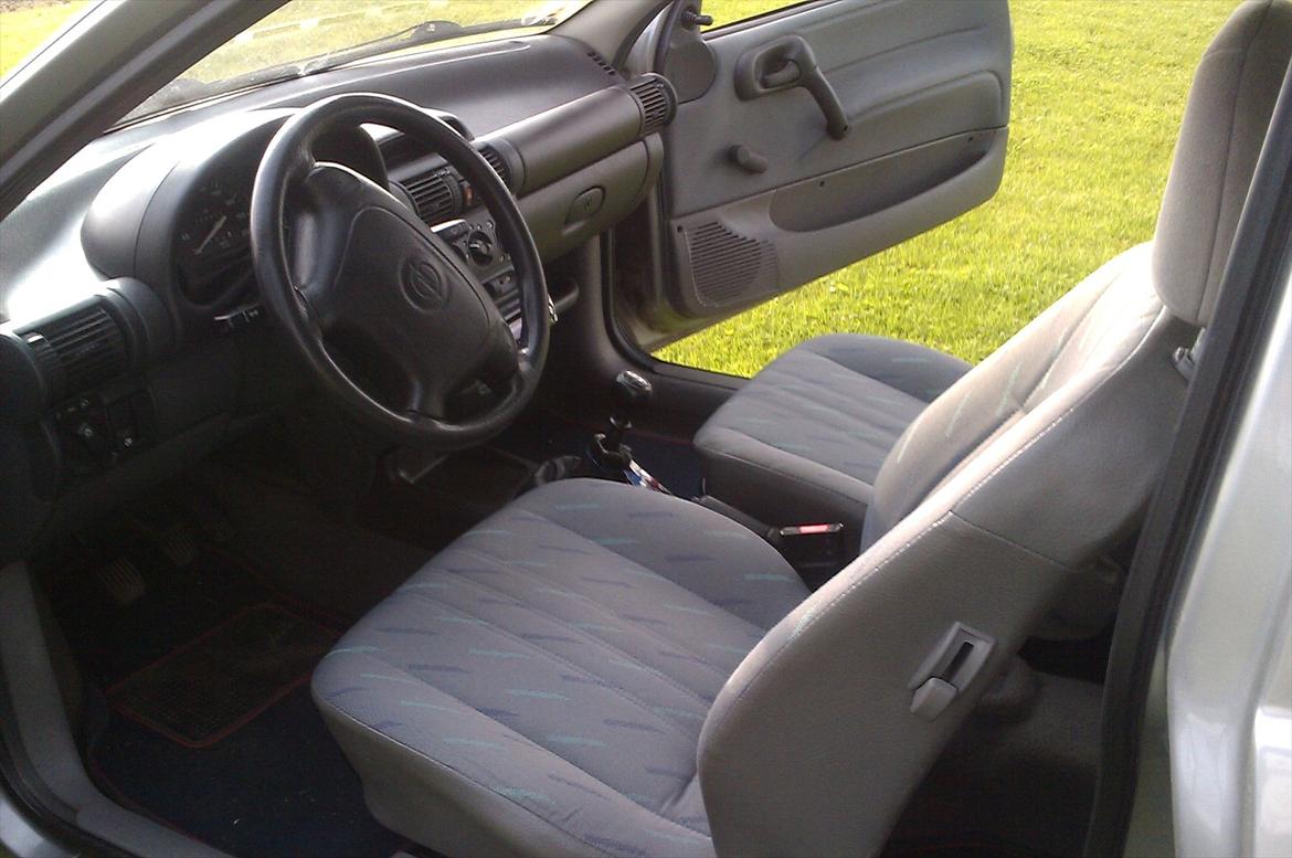 Opel corsa B 1,2i billede 7