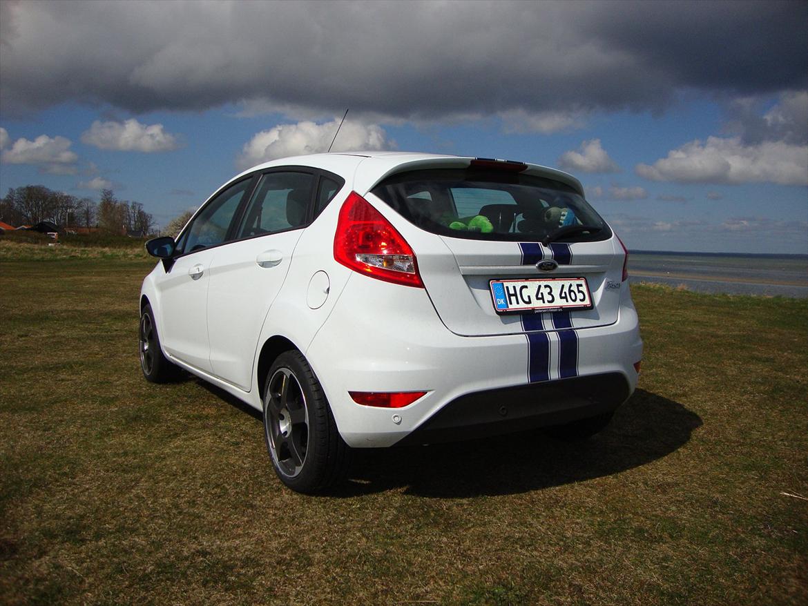 Ford Fiesta 1,4 solgt billede 3