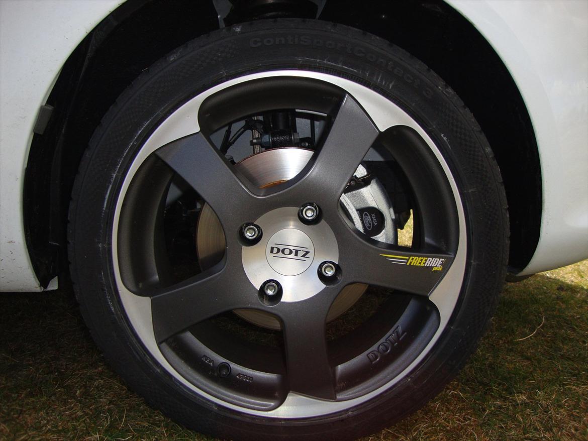 Ford Fiesta 1,4 solgt billede 6