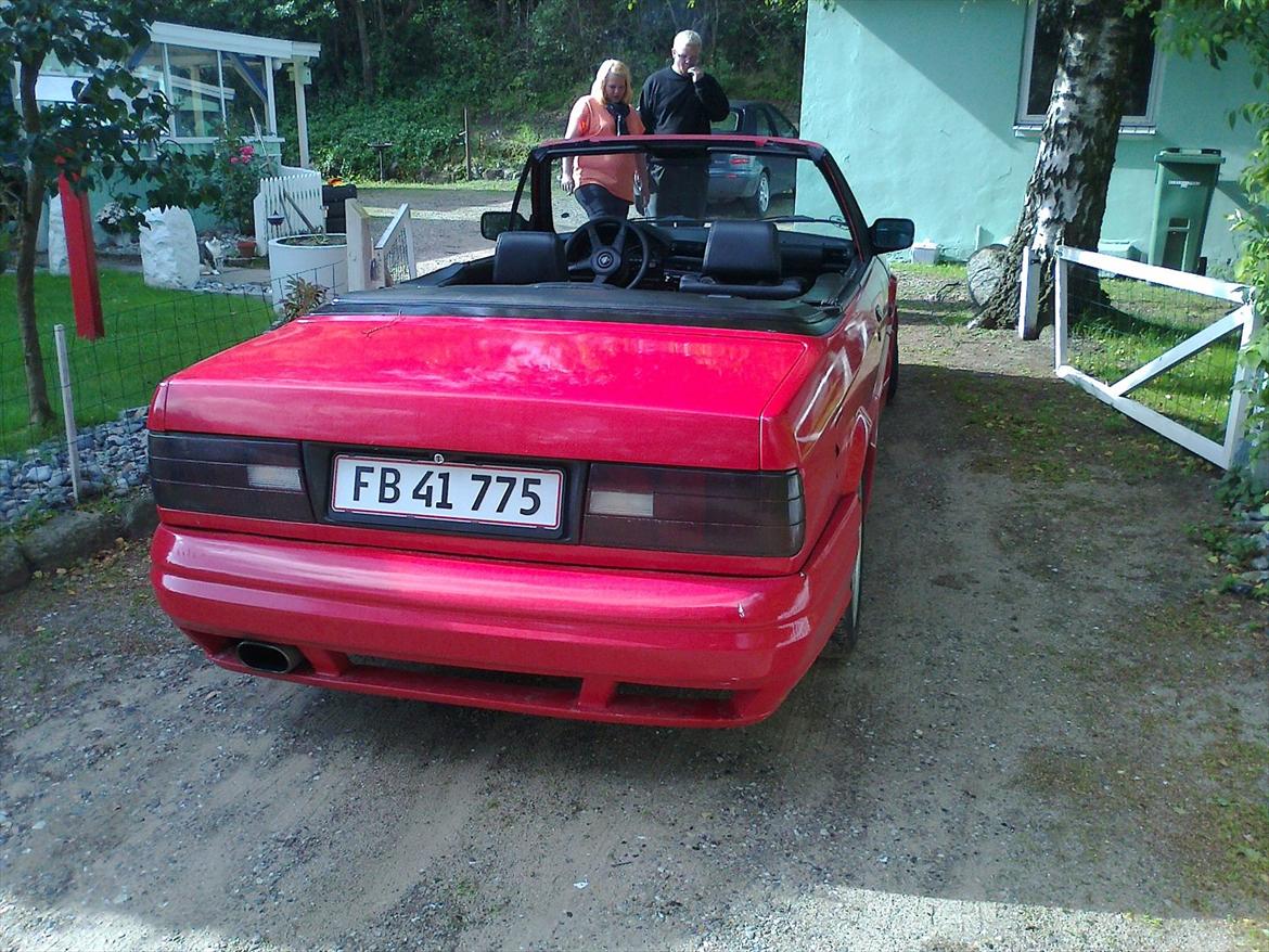 BMW e 30 cab billede 5