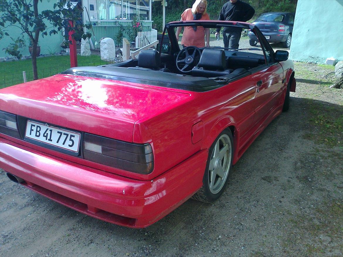 BMW e 30 cab billede 6