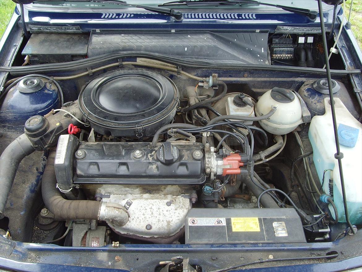 VW Polo 2F Coupé - ja motorrummet mangler noget klargøring, men det virker. billede 11