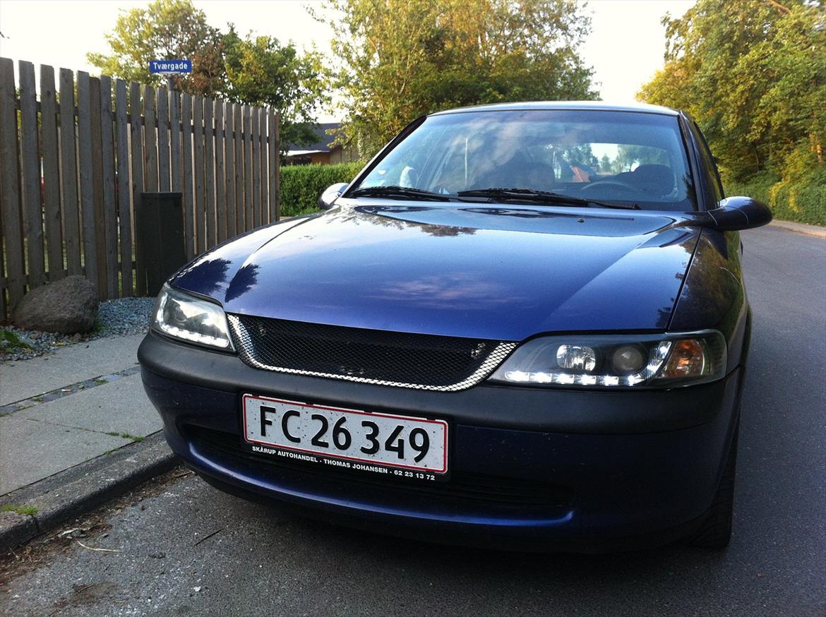 Opel vectra b - så kom de nye lygter på :) billede 1