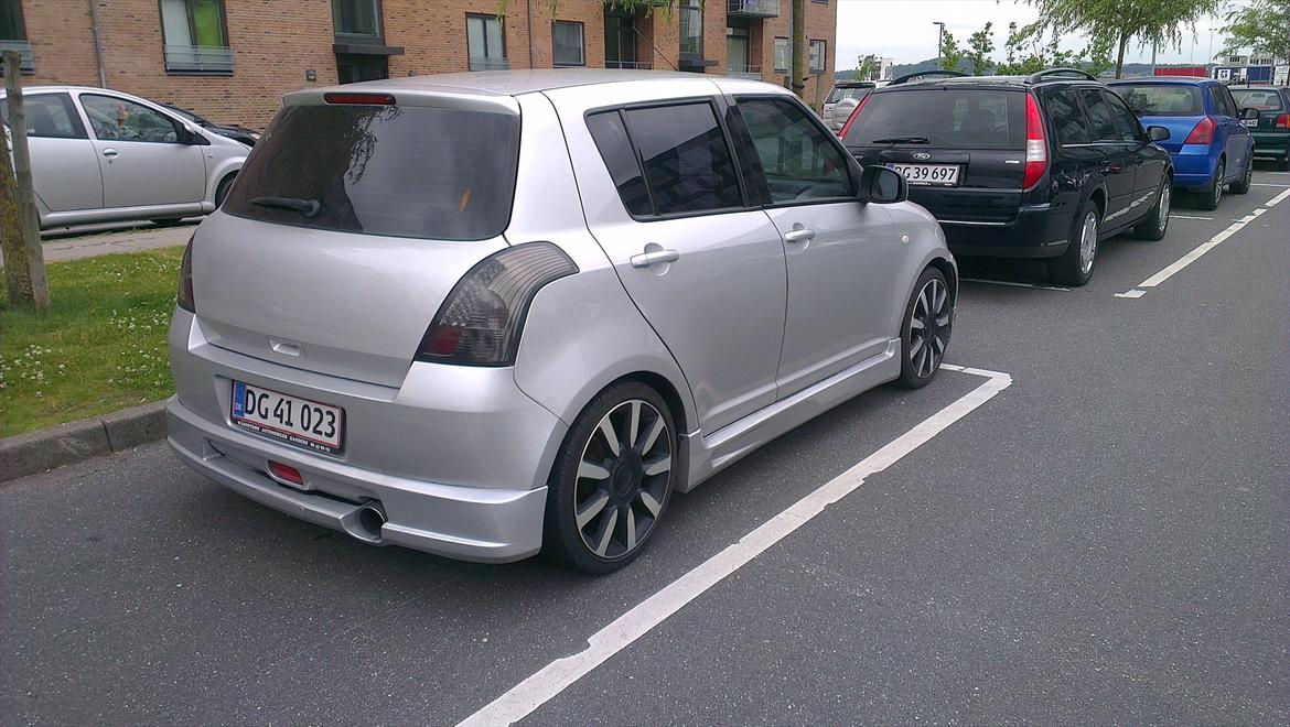 Suzuki swift ¤TØSEN¤ billede 1