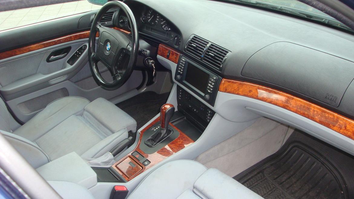 BMW E39 523iA billede 17