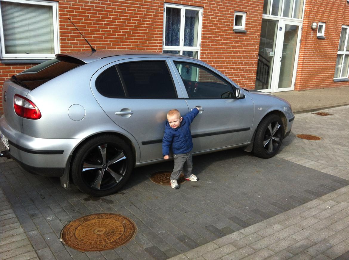 Seat Leon - knægten ville med på billedet billede 16