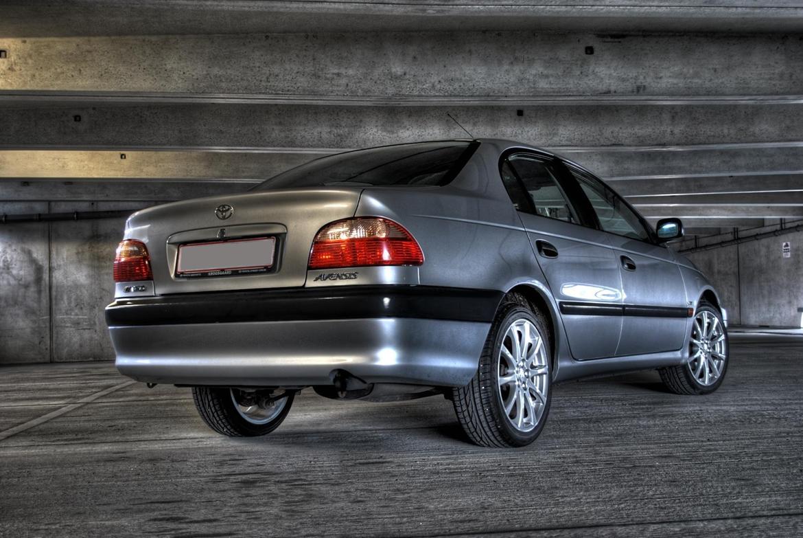 Toyota Avensis billede 12