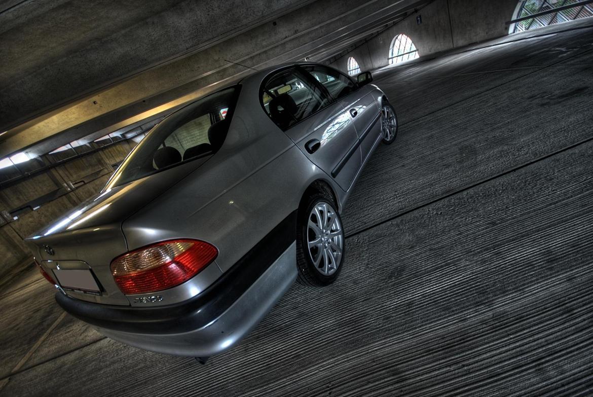 Toyota Avensis billede 13