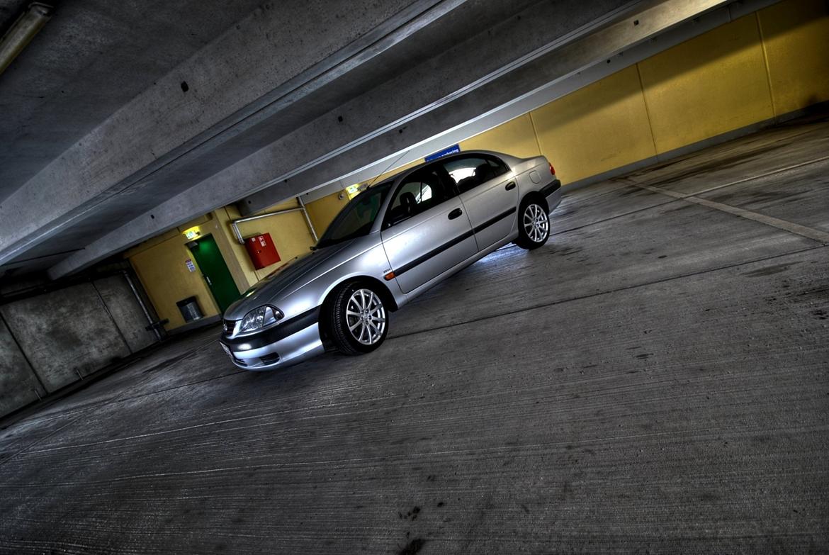 Toyota Avensis billede 8