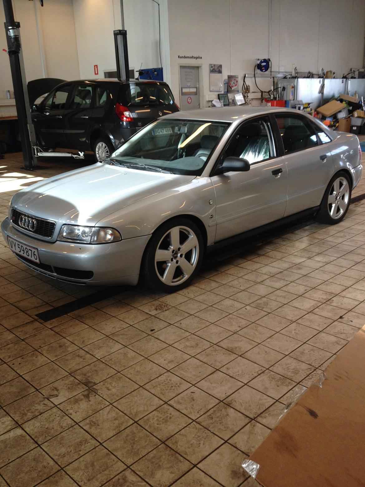 Audi A4 1.8 20 Ventils billede 8