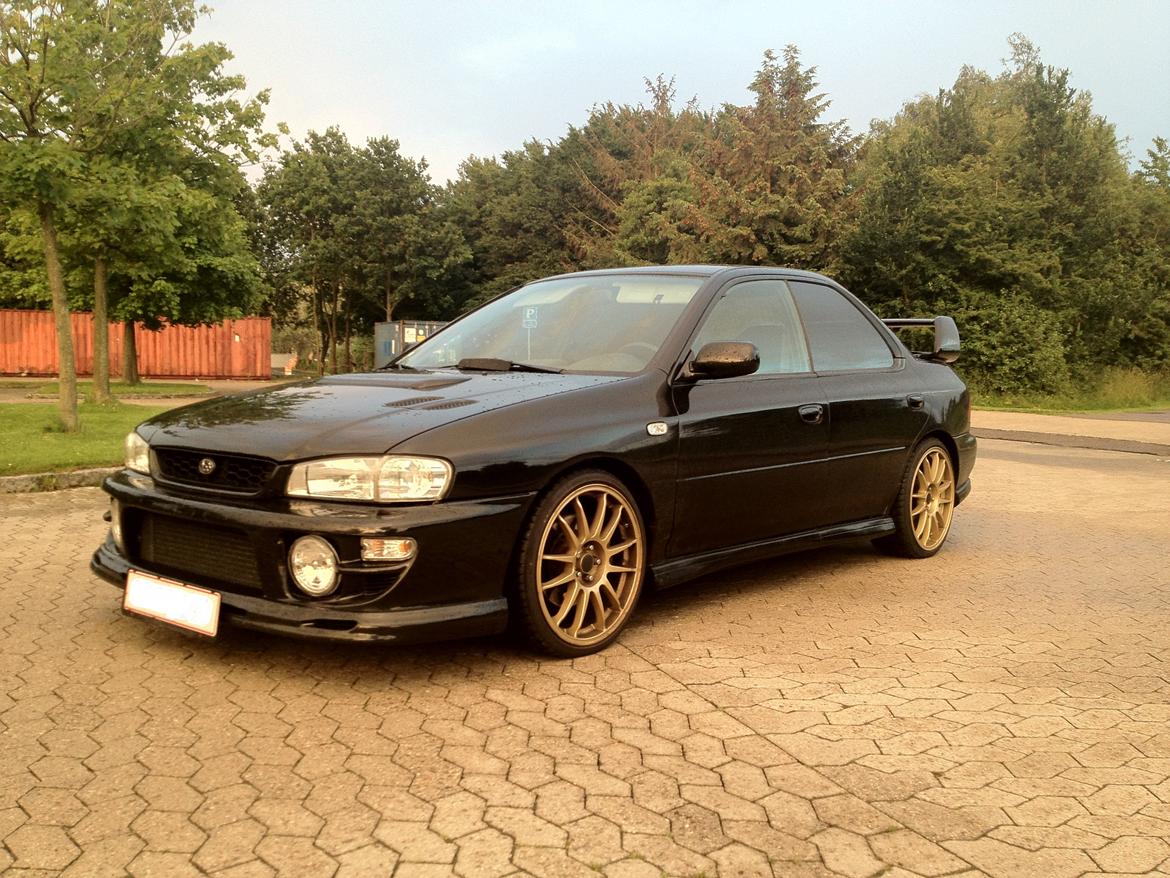 Subaru Impreza GT billede 1