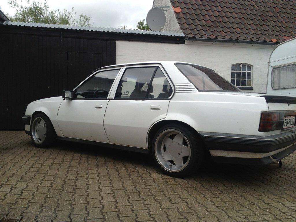 Opel ascona c 2,0i 16v billede 5