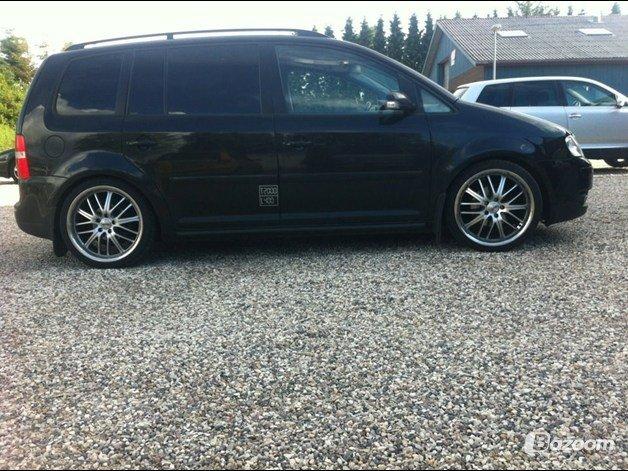 VW Touran 2.0 TDI comfortline ( Totalskadet ) billede 9