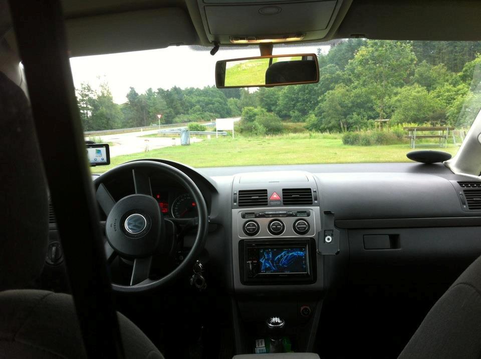 VW Touran 2.0 TDI comfortline ( Totalskadet ) billede 10