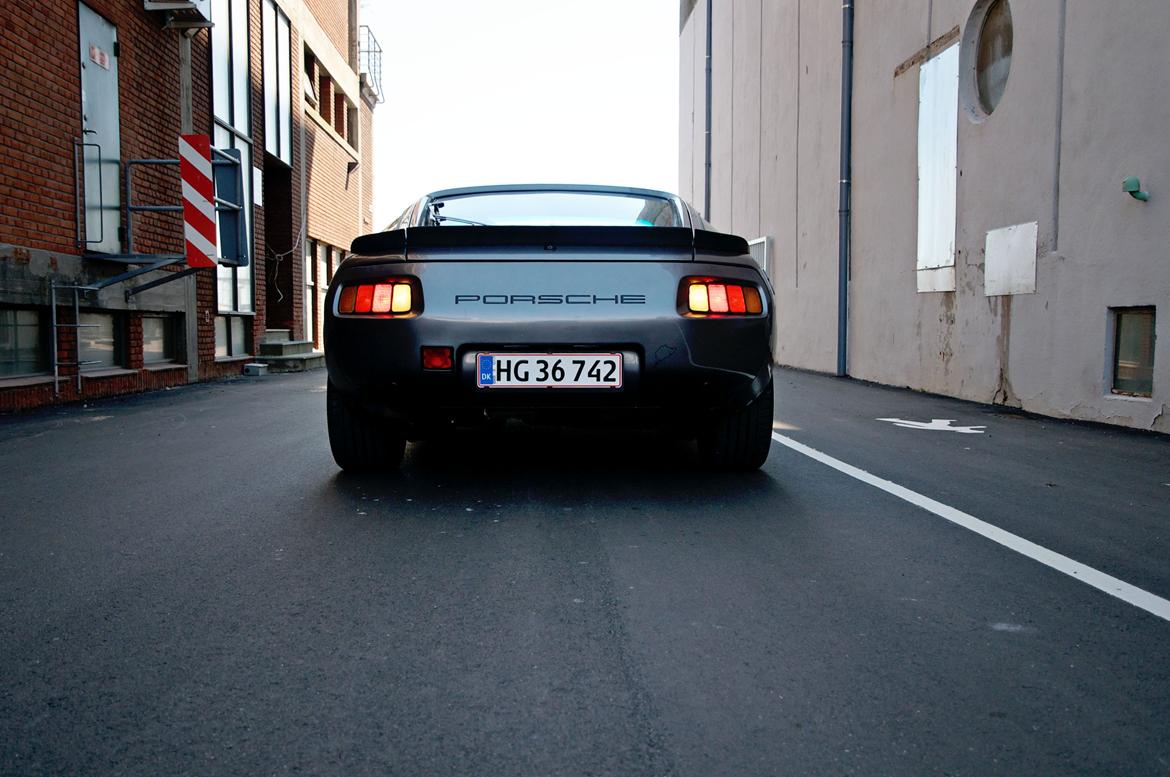 Porsche 928 S billede 19