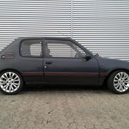 Peugeot 205 2,0 GTi-6