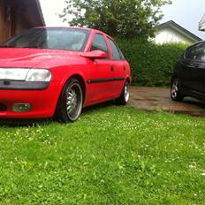 Opel Vectra B 1,8 - Lowrider