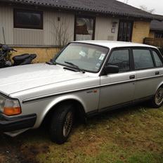 Volvo 240