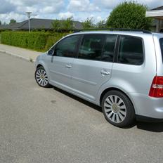 VW Touran DSG *solgt*