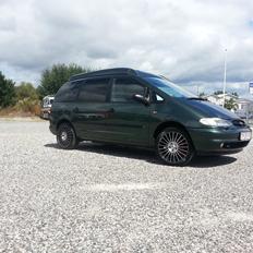 Ford Galaxy 2.3i
