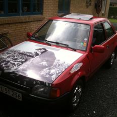 Ford Escort 1.6 savoy