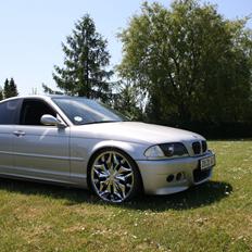 BMW 320I [Tidl. bil]