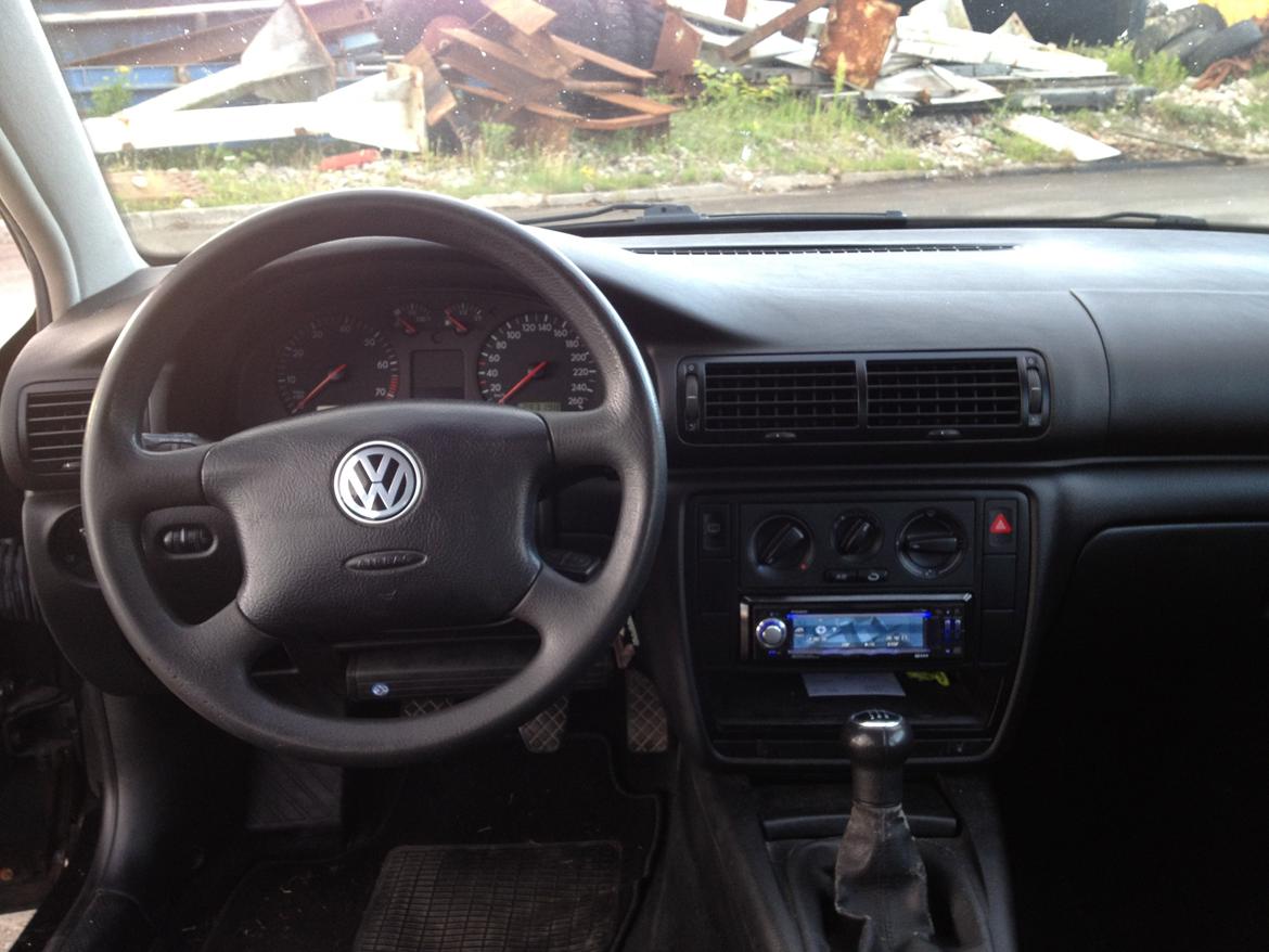 VW Passat limo billede 10