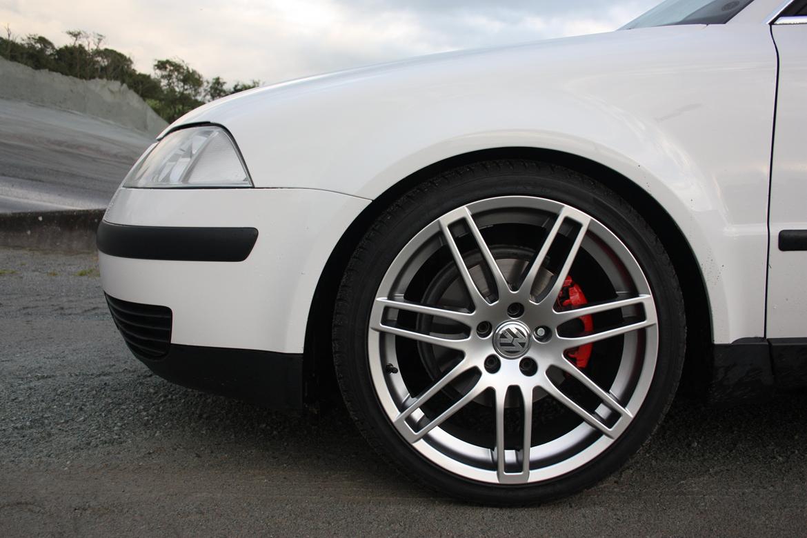 VW Passat 3BG (Solgt) - 19" RS4 Fælg billede 9