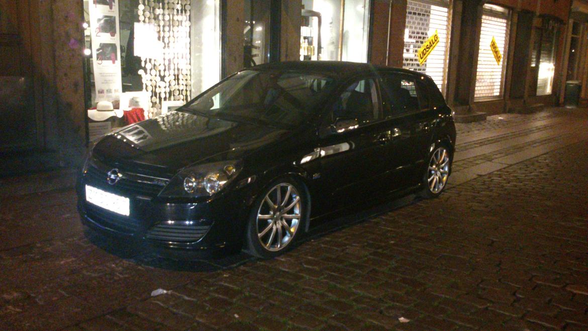 Opel astra h opc-line billede 2