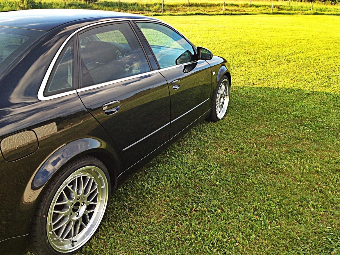 Audi A4 1.8 Turbo billede 10