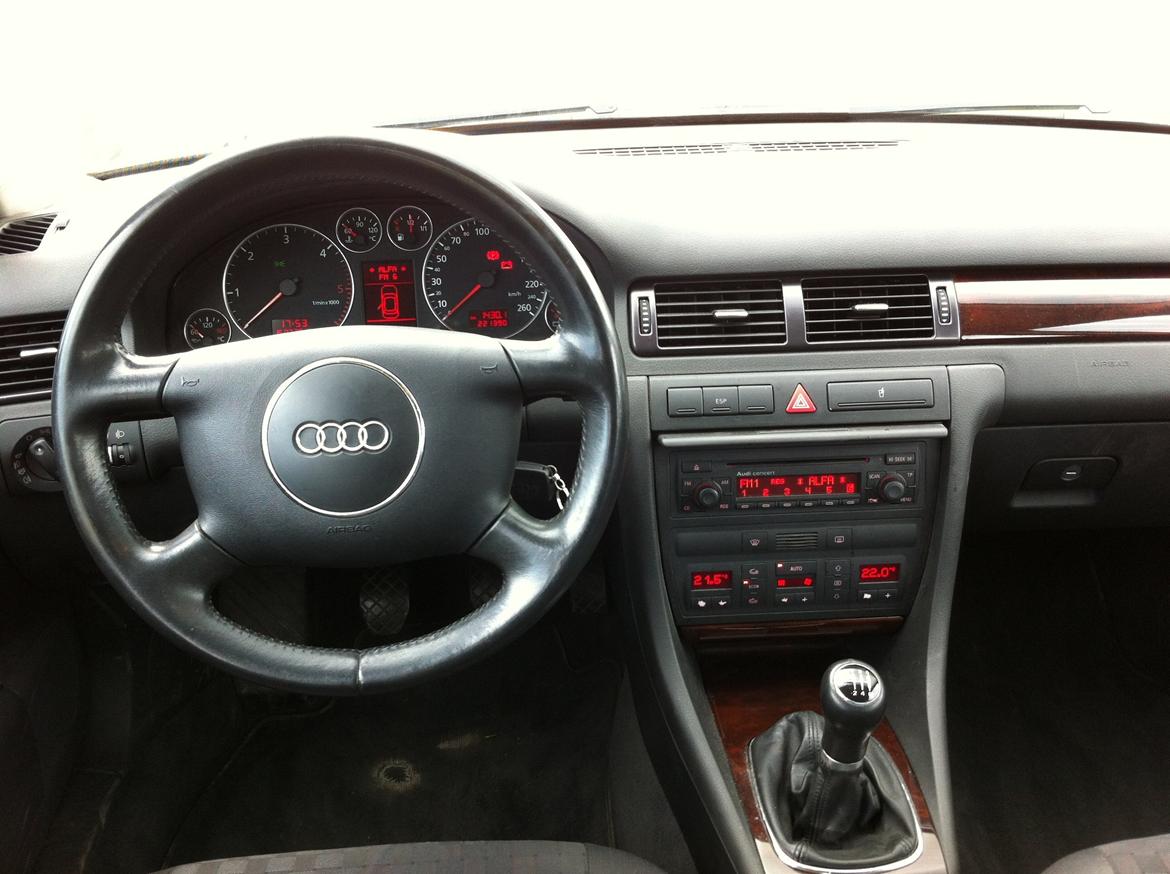 Audi A6 Avant 2,5 163 6 gear billede 8