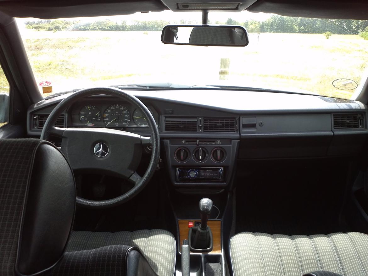 Mercedes Benz 190 2,0 W201 billede 13