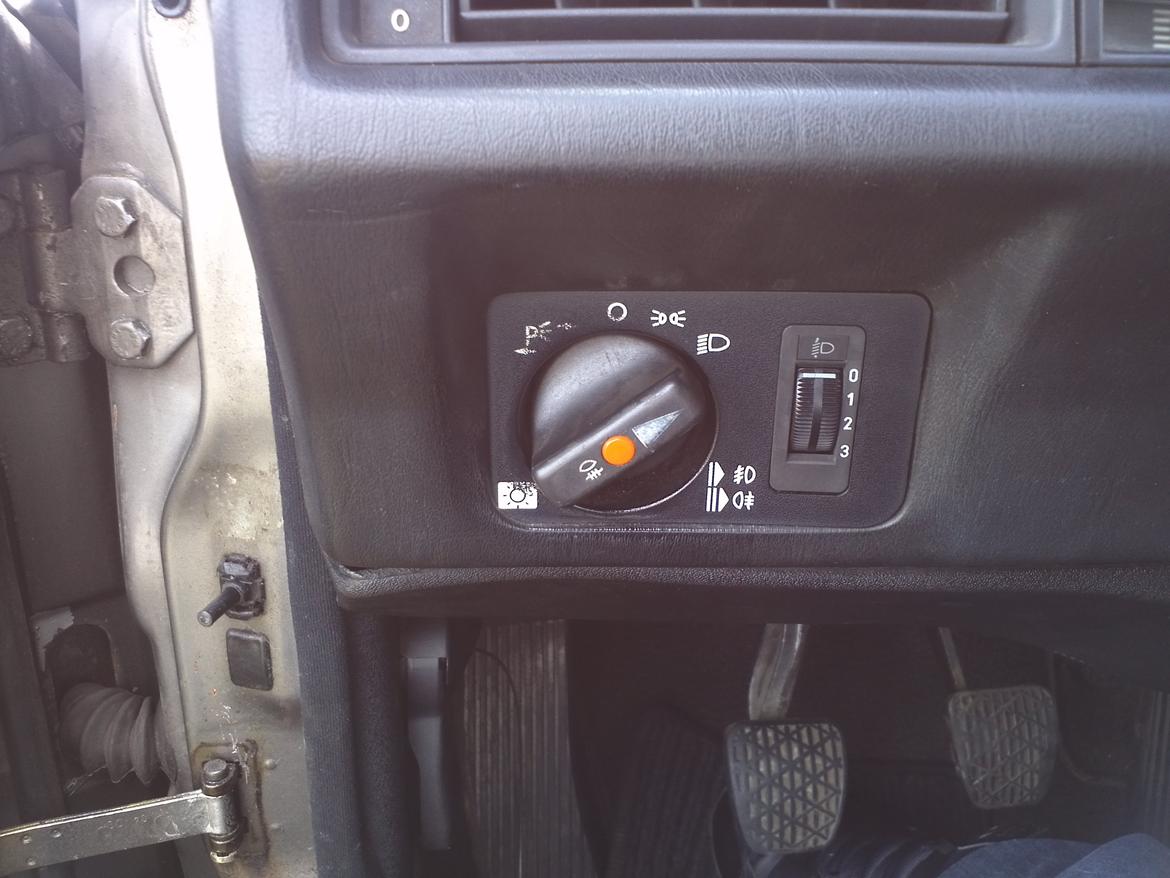 Mercedes Benz 190 2,0 W201 billede 16