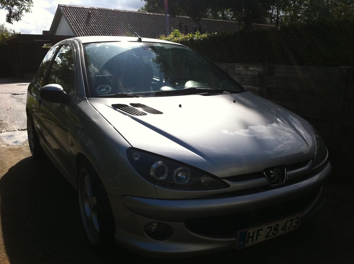 Peugeot 206 billede 1