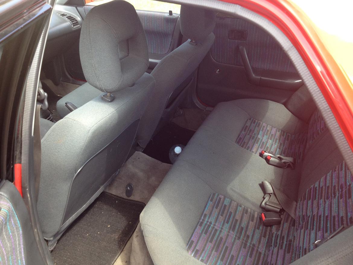 Mazda 323F Mk VII billede 9