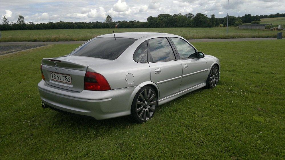 Opel Vectra CDX Solgt billede 7