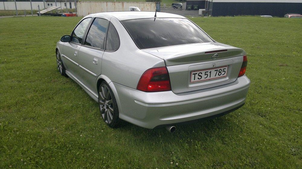 Opel Vectra CDX Solgt billede 8