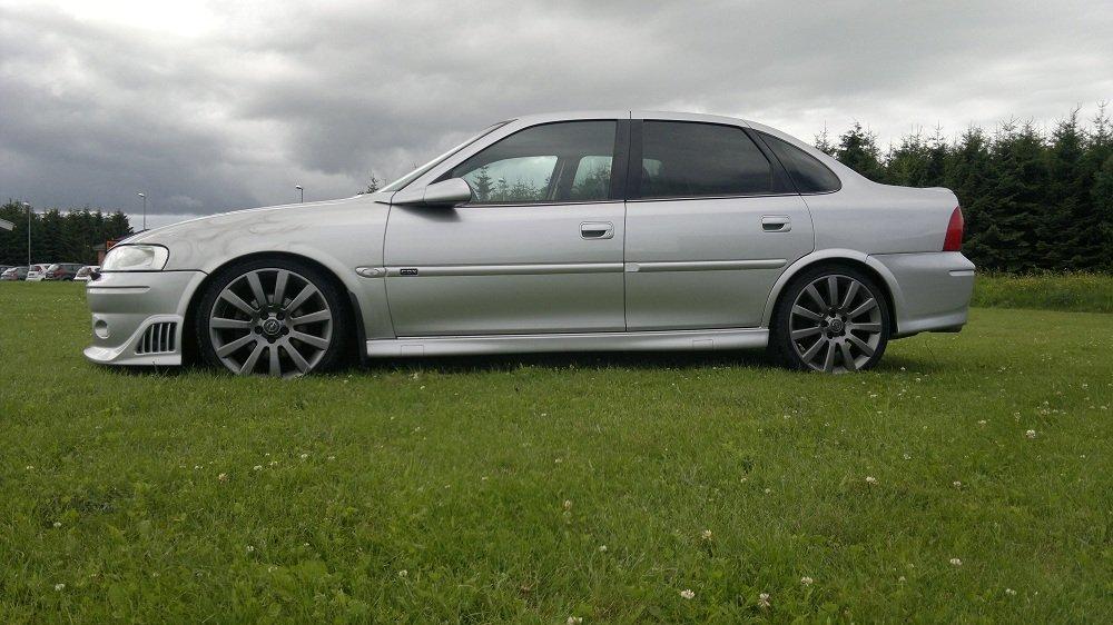 Opel Vectra CDX Solgt billede 9