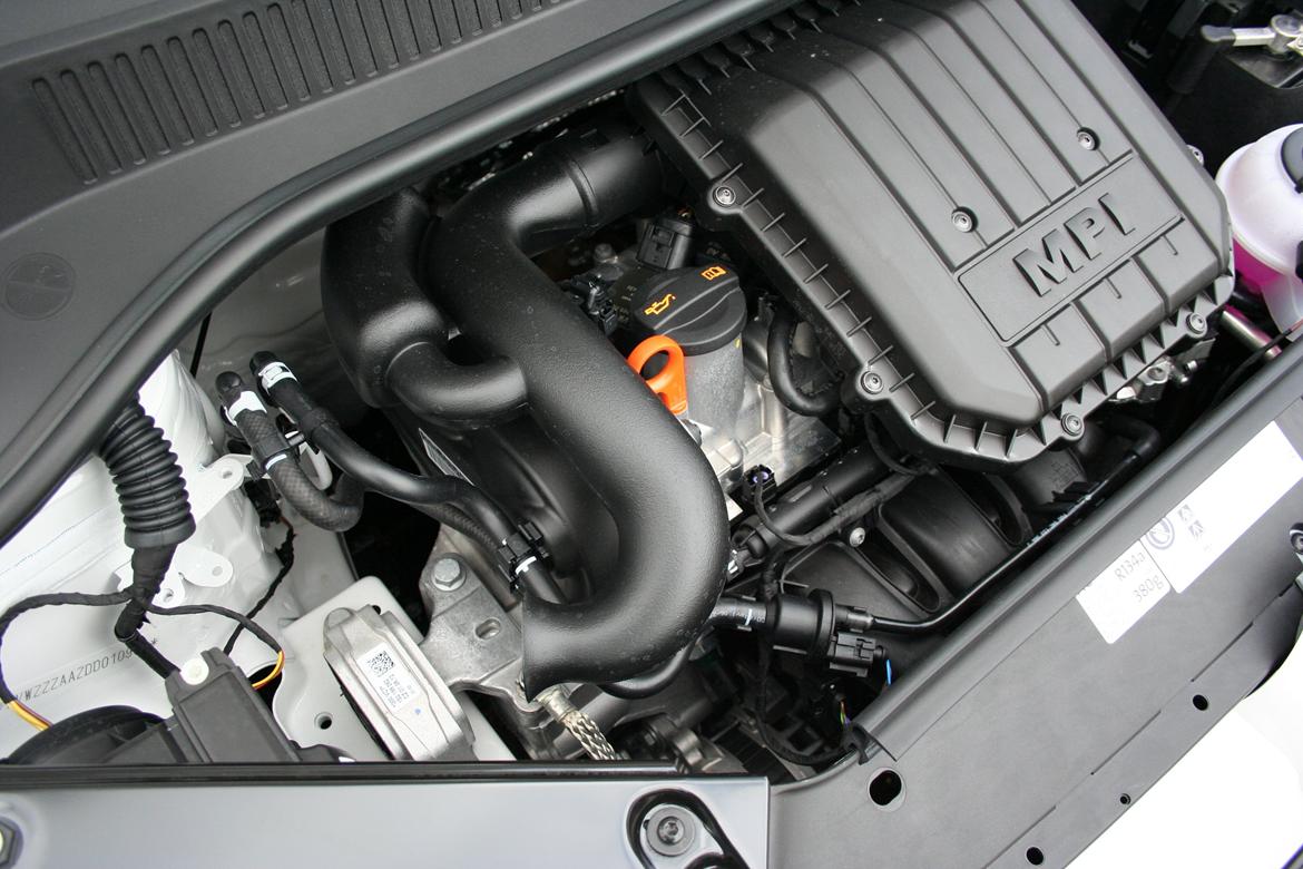 VW UP 1,0 Bluemotion 5 dørs “Solgt” billede 14