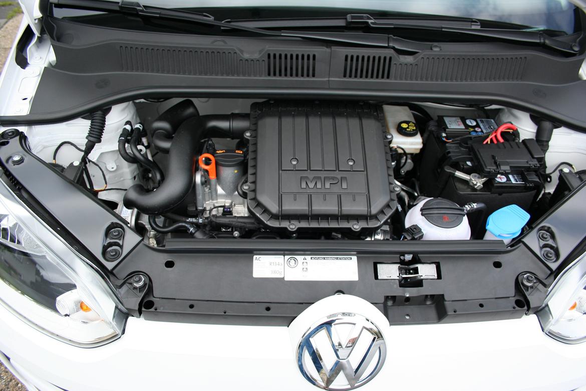 VW UP 1,0 Bluemotion 5 dørs “Solgt” billede 15