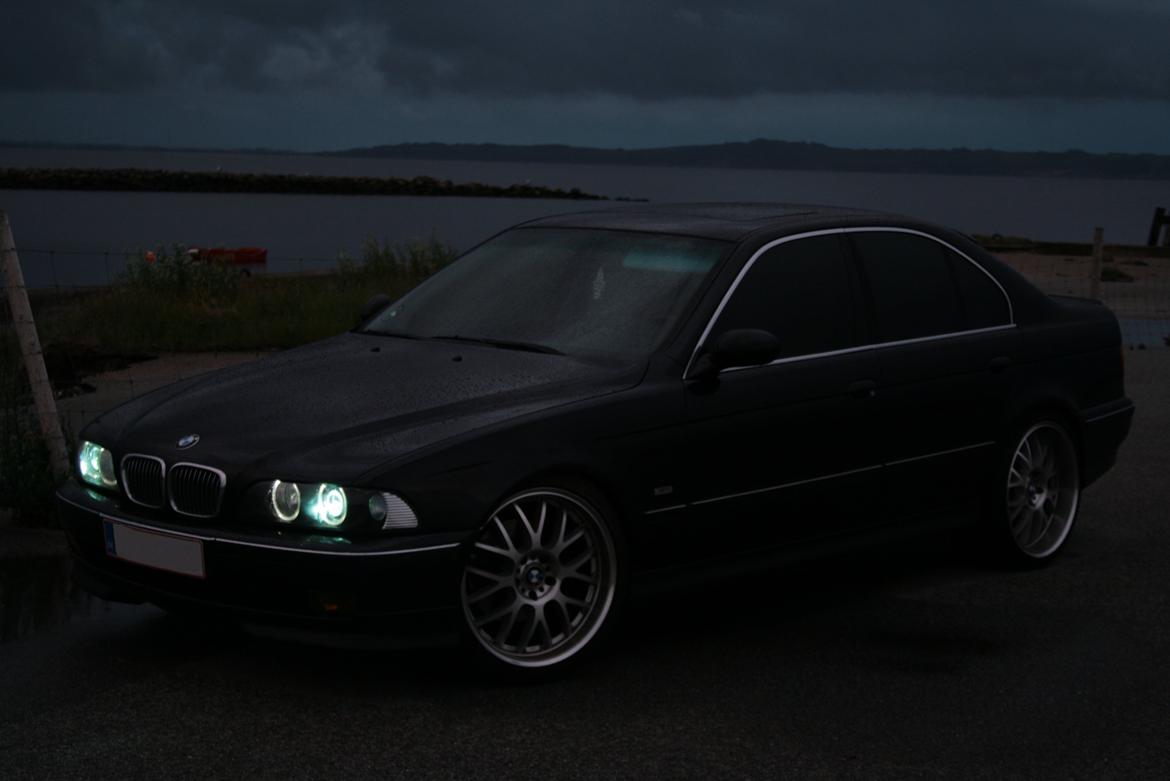 BMW e39 528i SOLGT billede 14