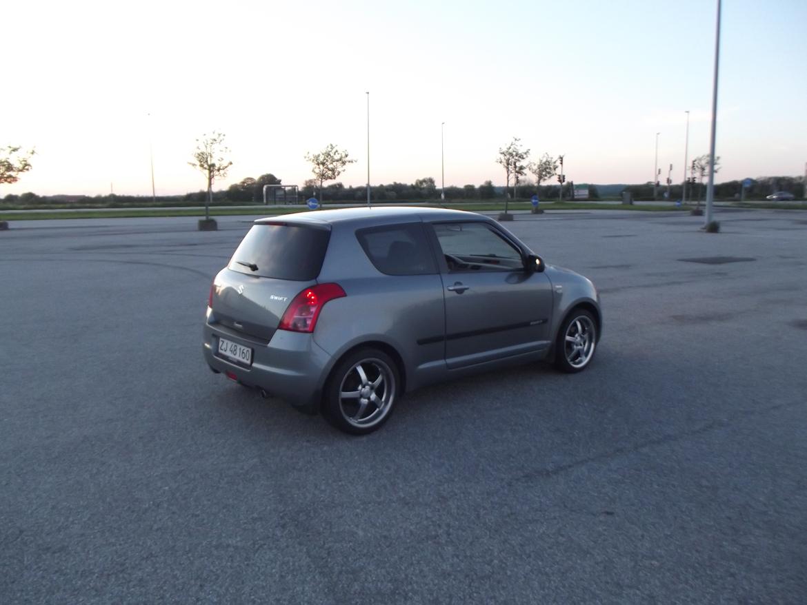 Suzuki swift billede 11