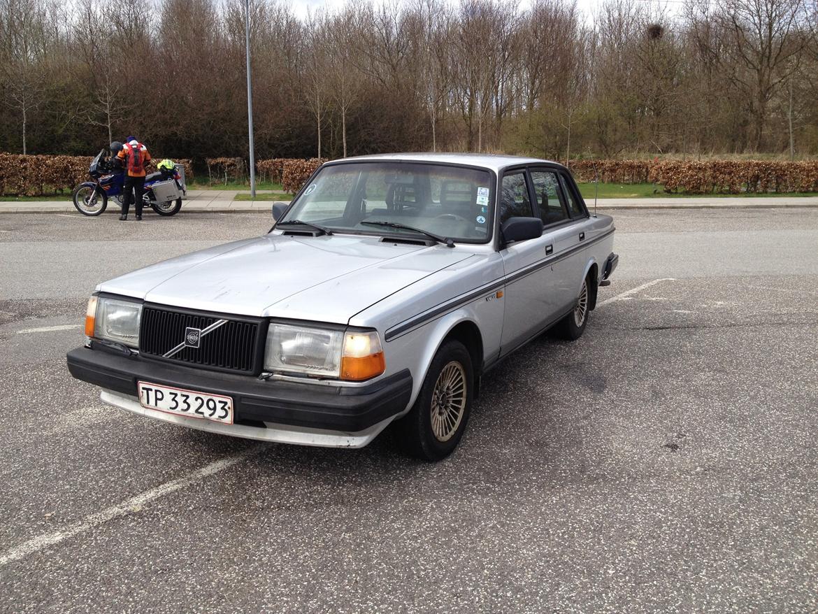 Volvo 240 billede 1