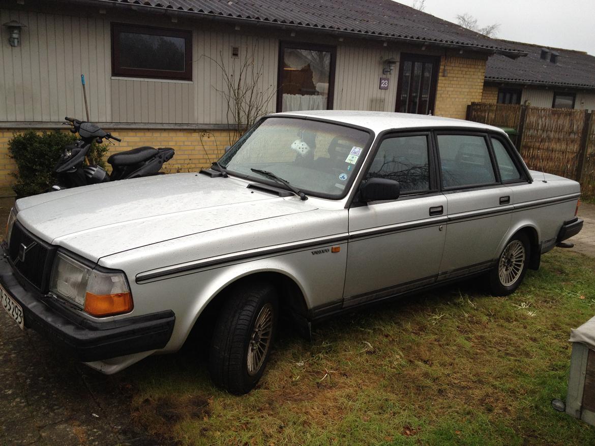 Volvo 240 billede 3