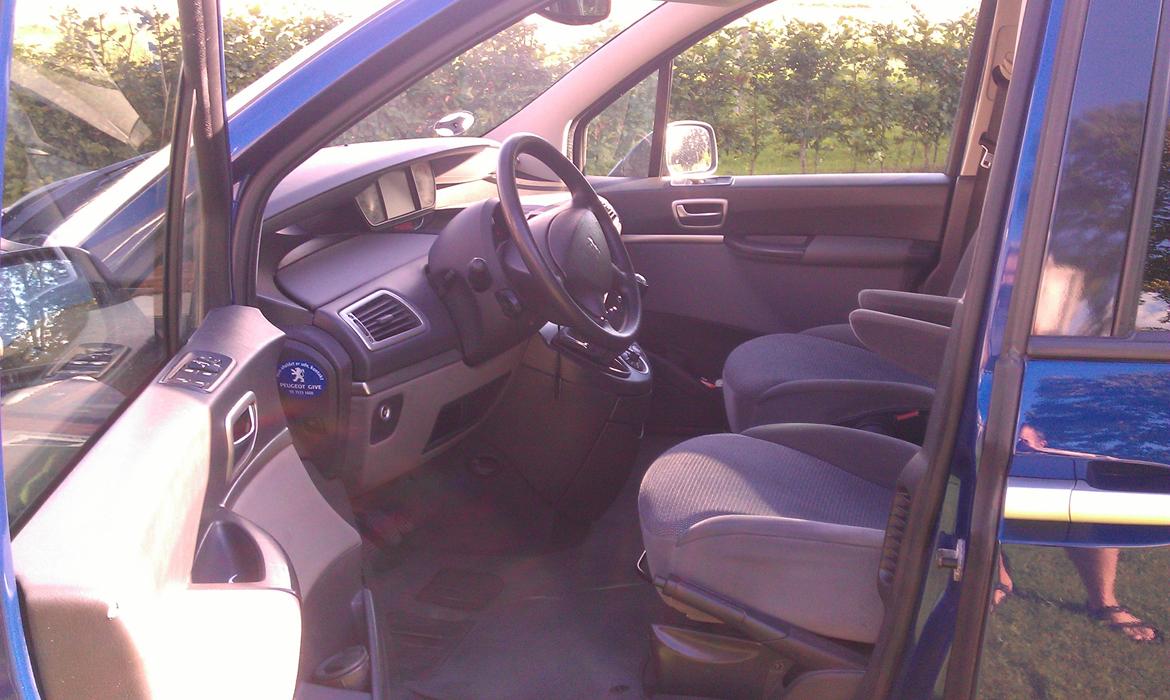 Peugeot 807 billede 3