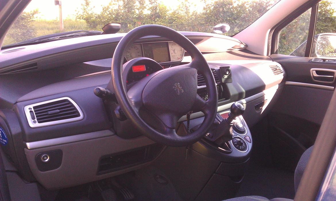 Peugeot 807 billede 4