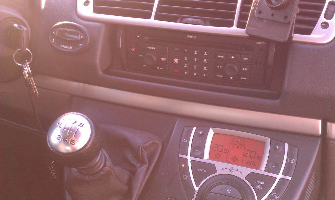 Peugeot 807 billede 17