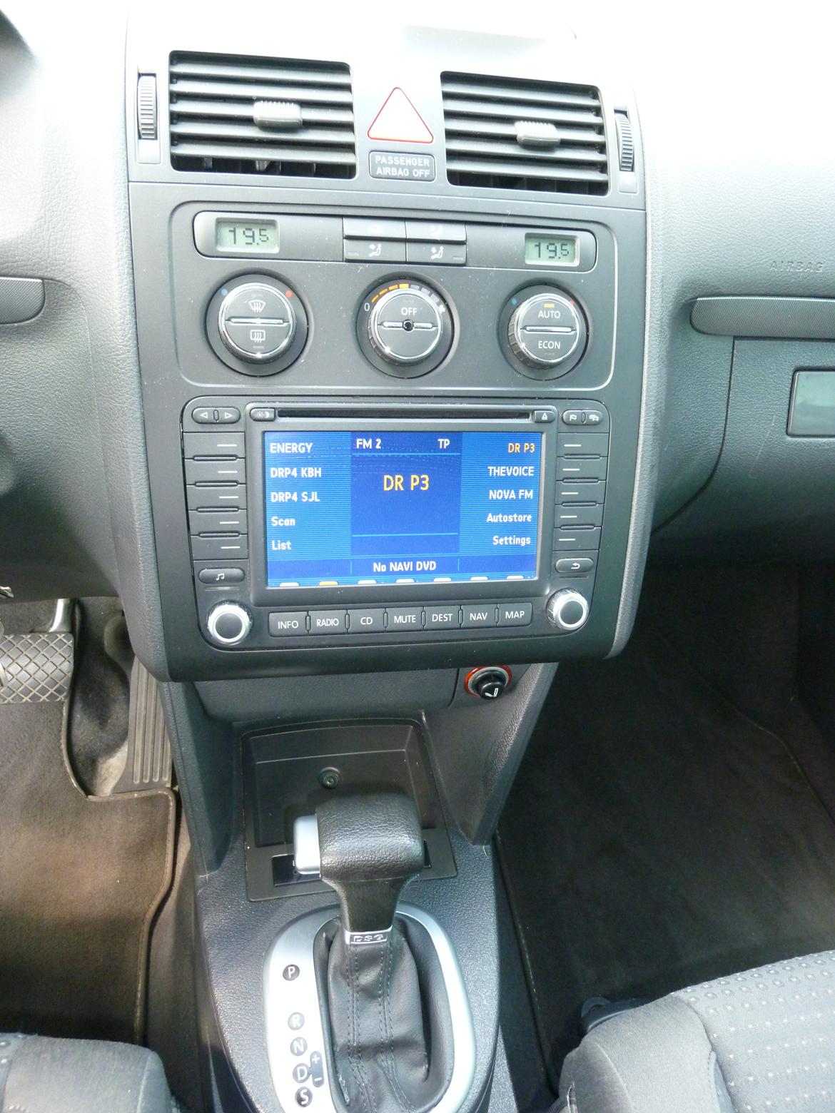 VW Touran DSG *solgt* billede 6