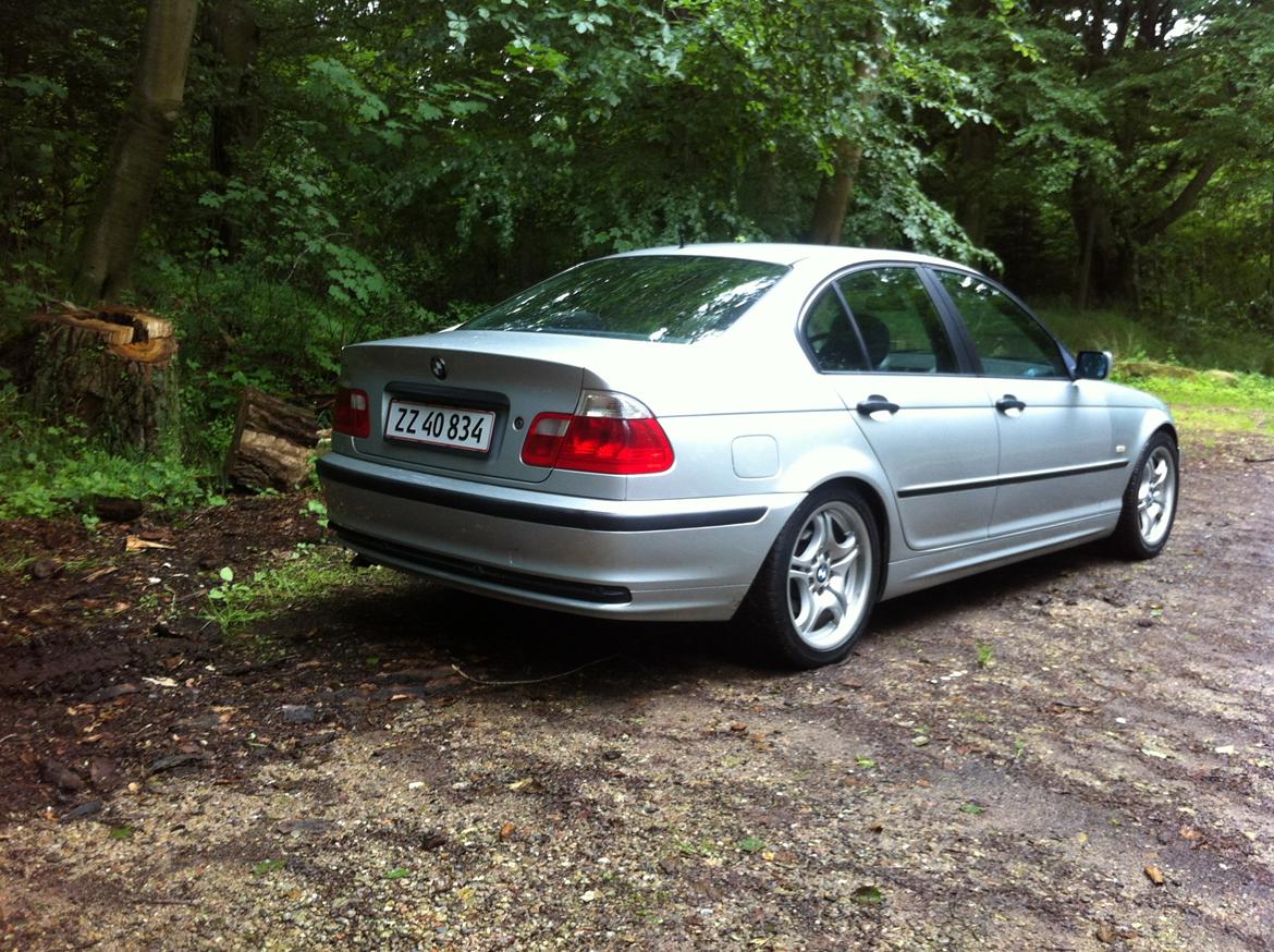BMW 320d E46 // SOLGT // billede 5